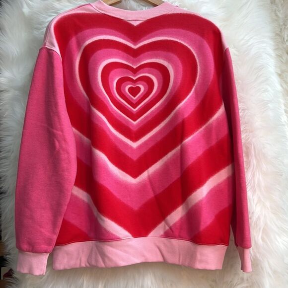 Wild Fable heart sweatshirt - Picture 2 of 5